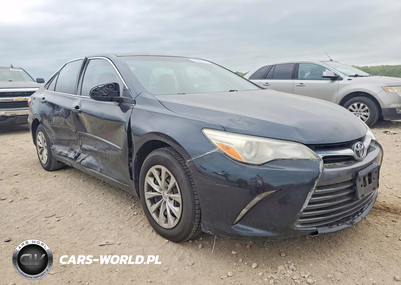2015 Toyota Camry Le VIN:4T4BF1FK1FR472474 - 4