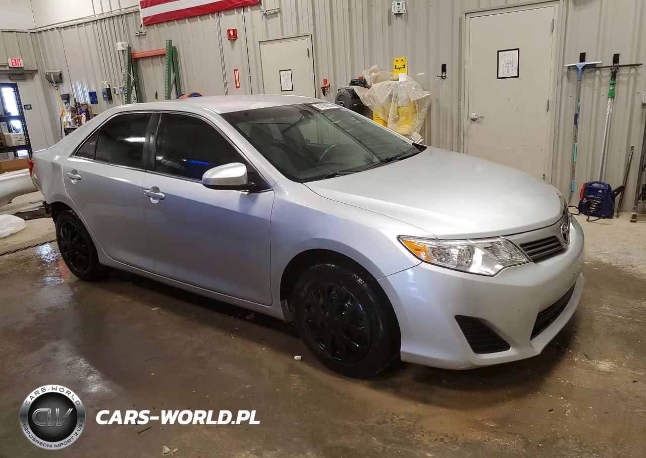 2014 Toyota Camry L VIN:4T4BF1FK2ER354299 - 4
