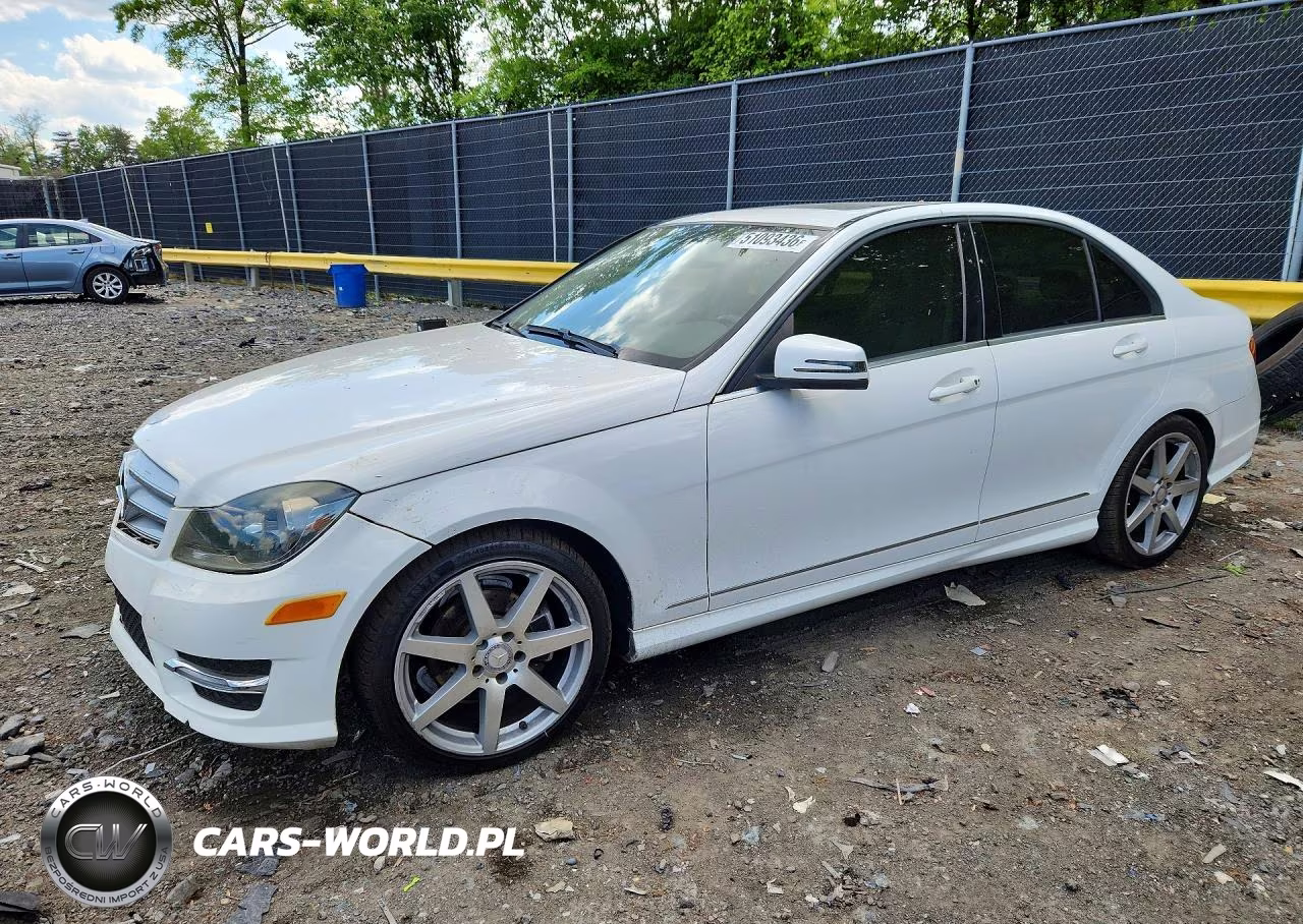 2013 Mercedes-Benz C 250