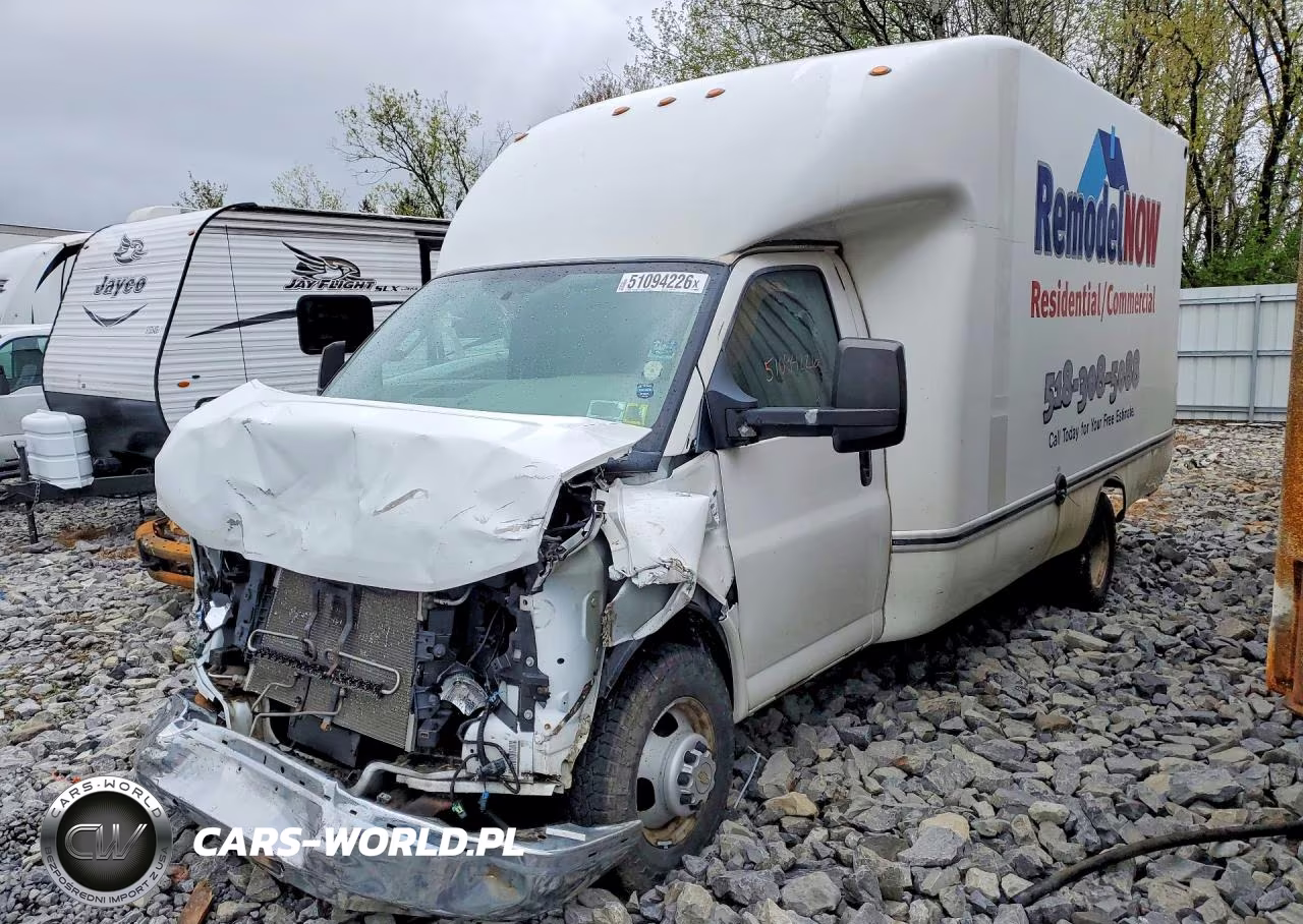 2016 Chevrolet Express Delivery Truck