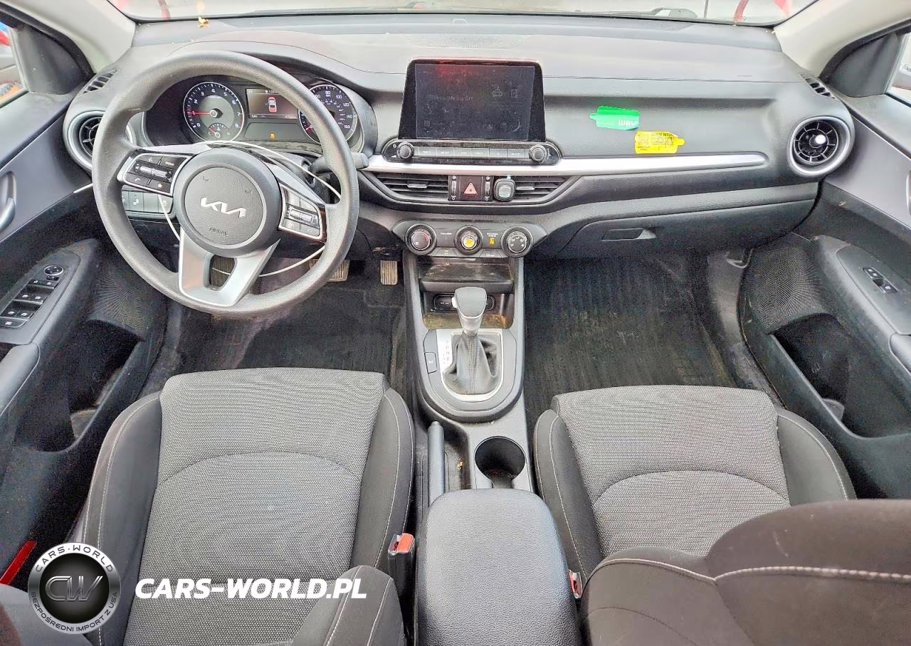 2022 Kia Forte Lxs VIN:3KPF24AD5NE478832 - 8