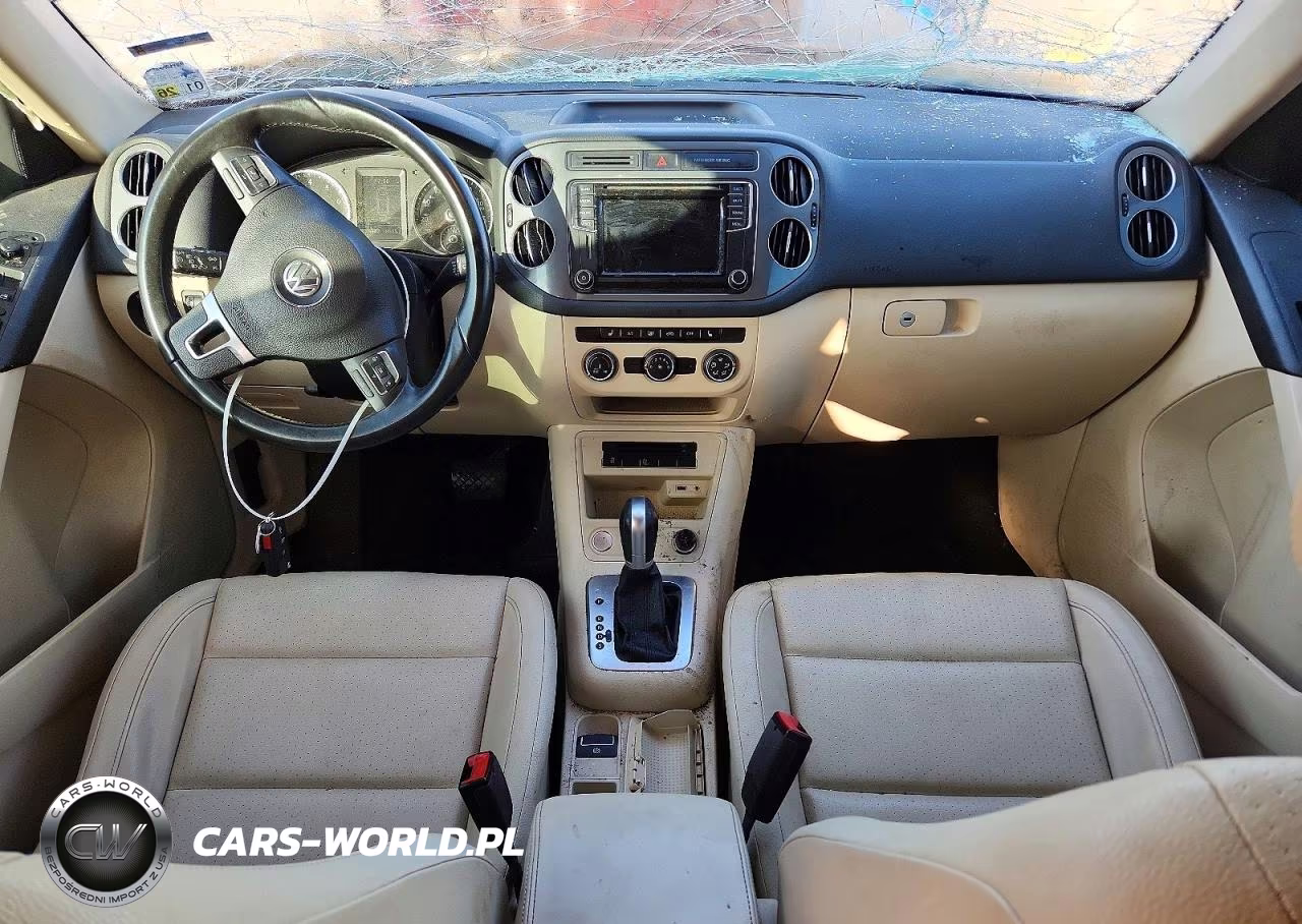 2017 Volkswagen Tiguan S VIN:WVGAV7AX6HK018895 - 8
