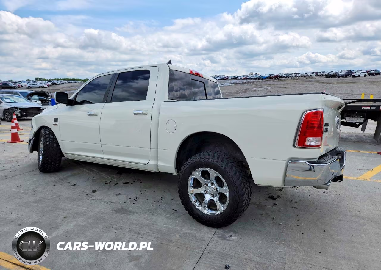 2016 Ram 1500 Laramie VIN:1C6RR7NTXGS314754 - 2