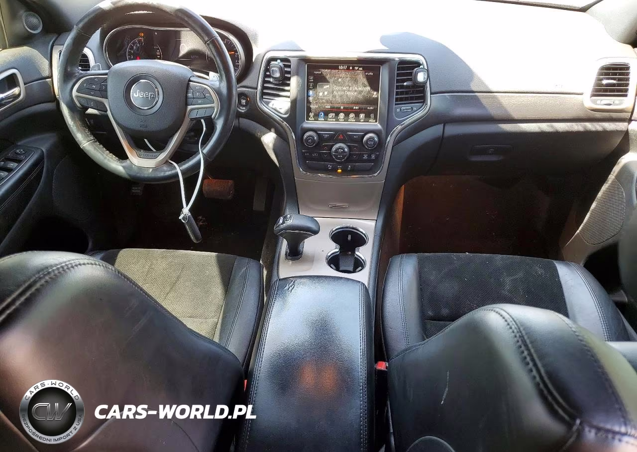 2015 Jeep Grand Cherokee Laredo VIN:1C4RJFAG1FC747925 - 8