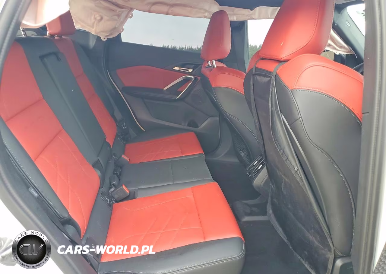 2023 BMW X1 xDrive28I VIN:WBX73EF05P5X39990 - 10