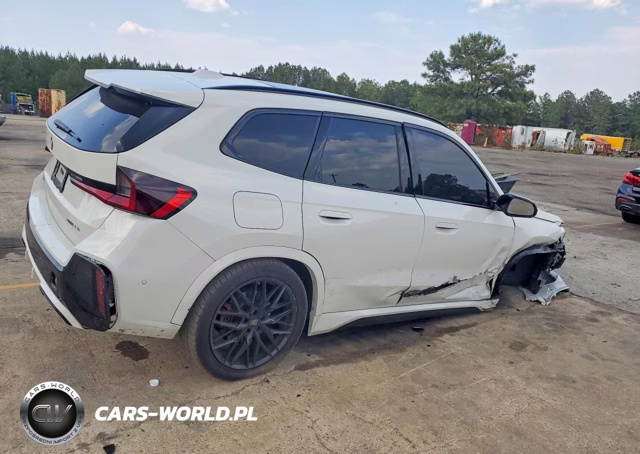 2023 BMW X1 xDrive28I VIN:WBX73EF05P5X39990 - 3