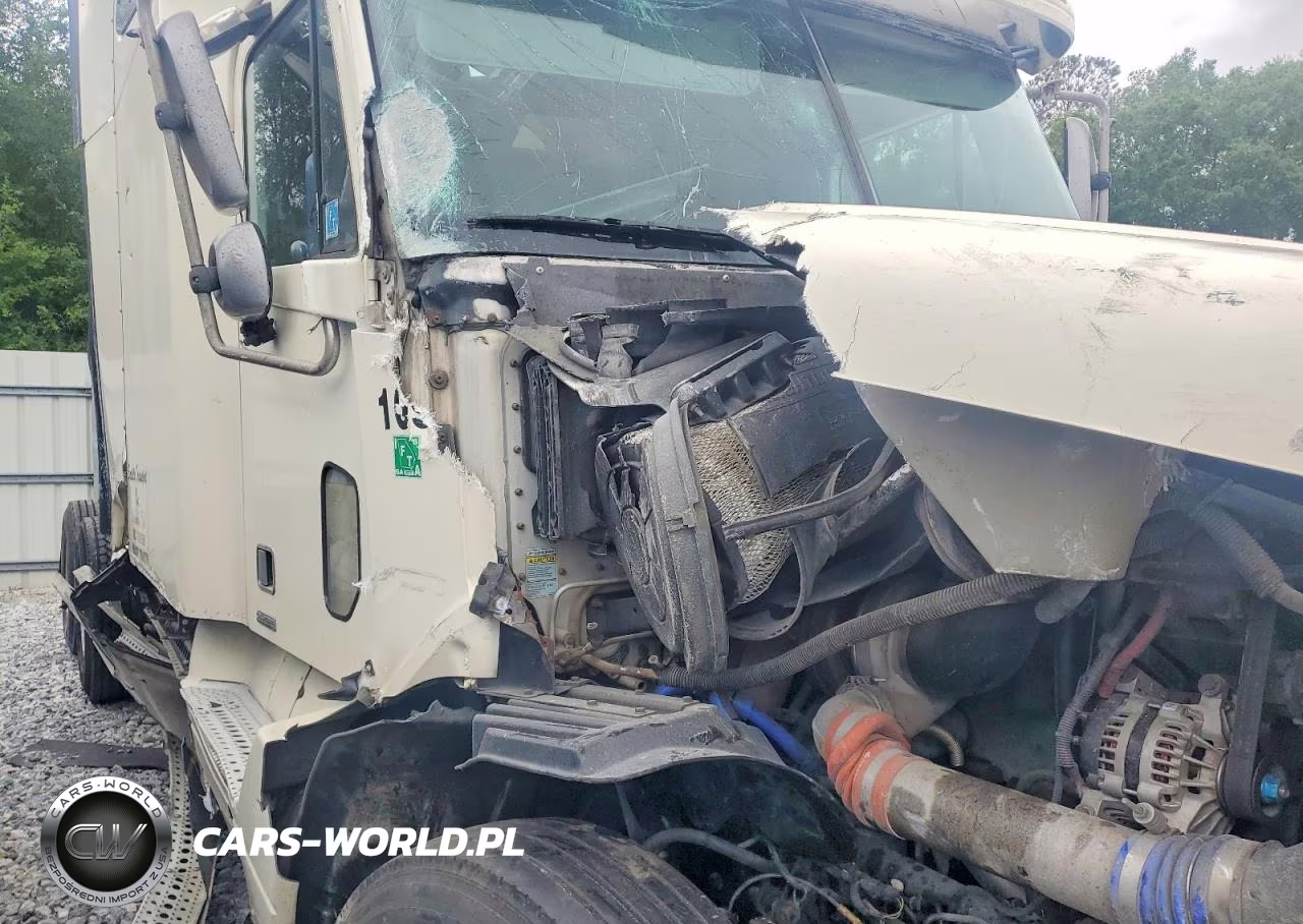 2007 Freightliner Columbia 120 Semi Truck VIN:1FUJA6CK27LW28001 - 9