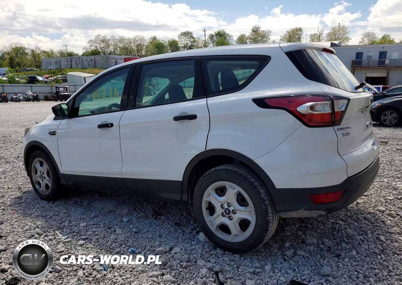 2018 Ford Escape S VIN:1FMCU0F71JUA17322 - 2