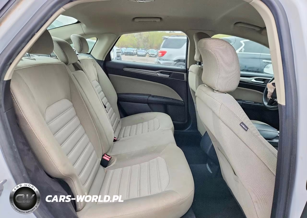 2017 Ford Fusion S VIN:3FA6P0G70HR358239 - 10