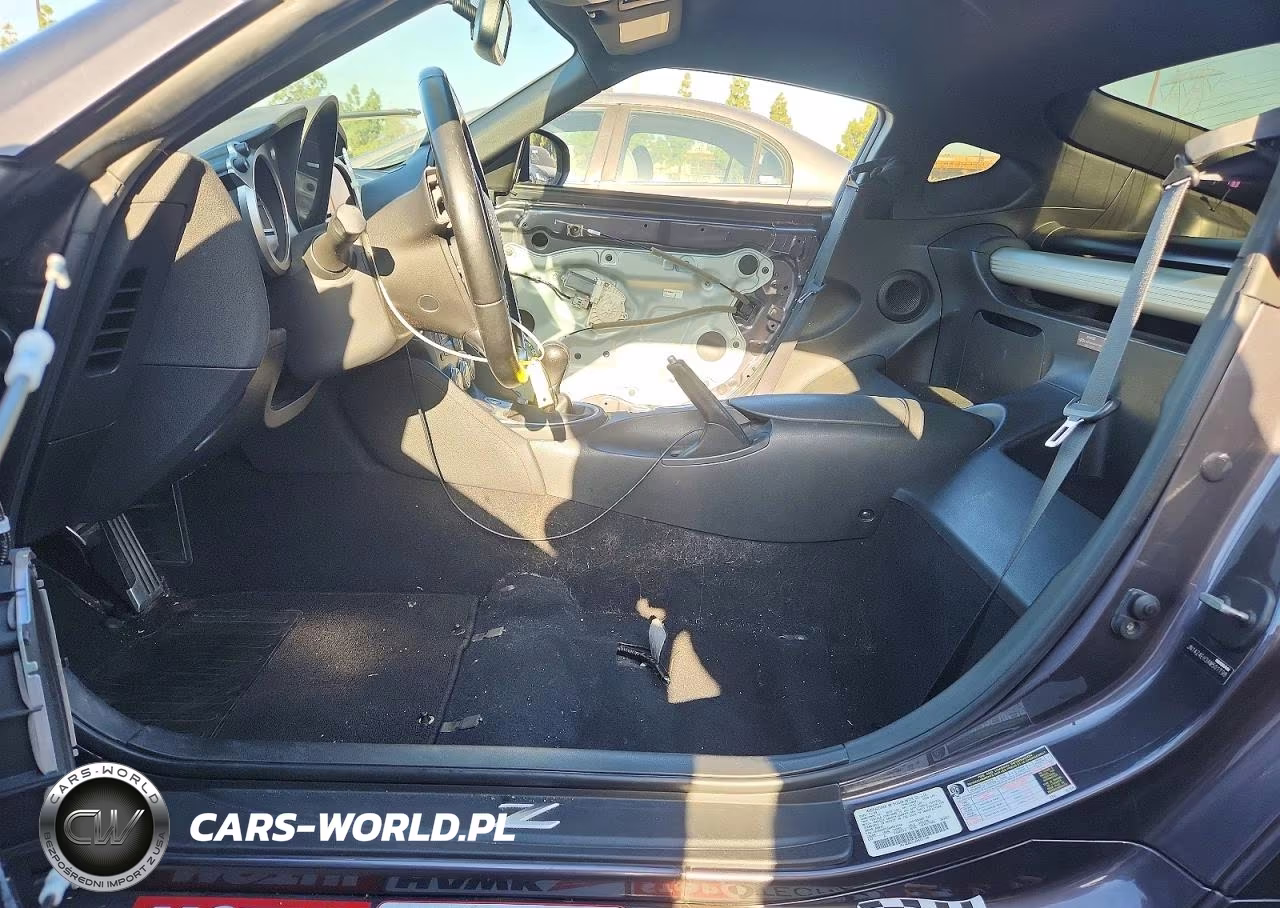 2010 Nissan 370Z Base VIN:JN1AZ4EH3AM501798 - 7