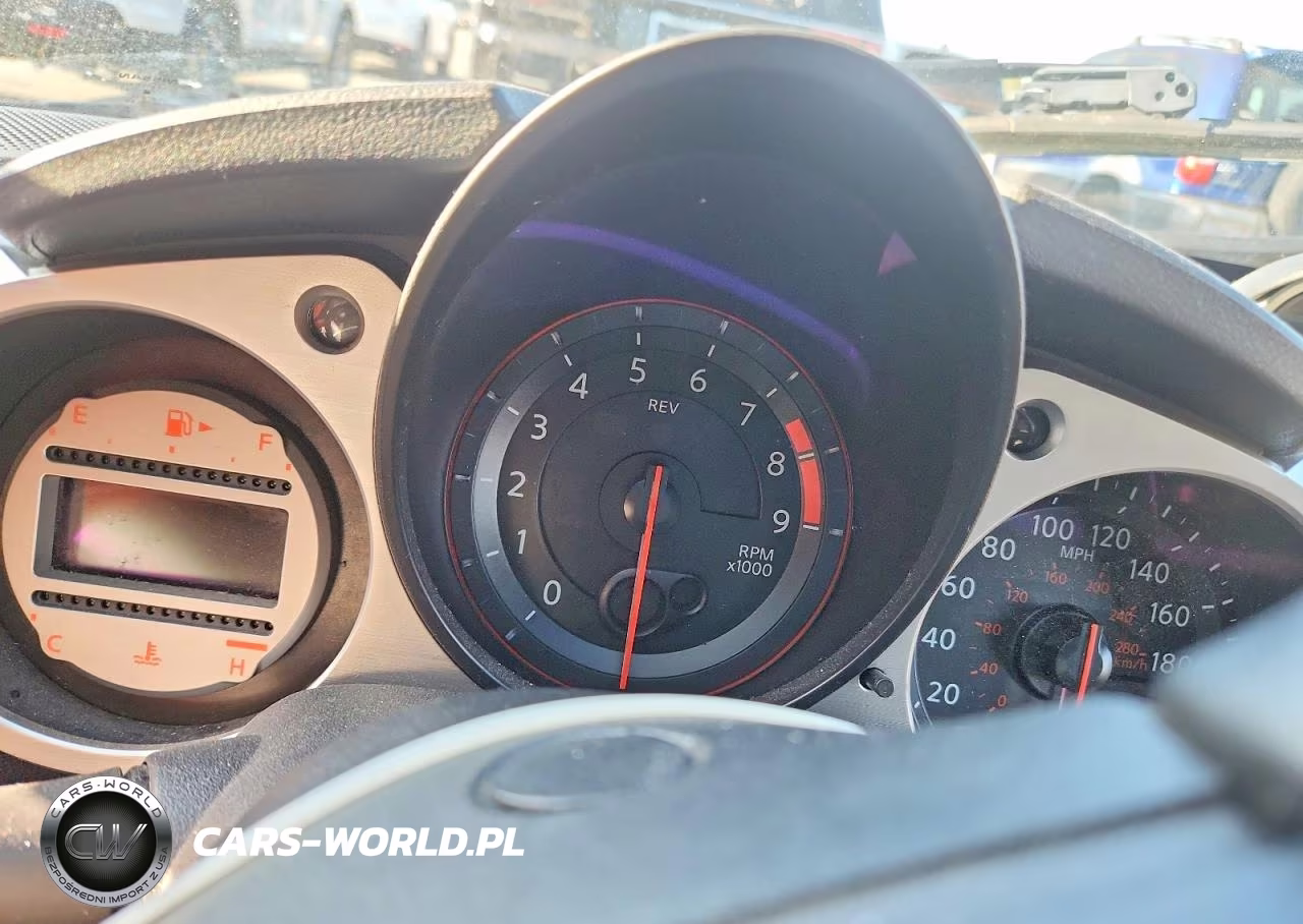 2010 Nissan 370Z Base VIN:JN1AZ4EH3AM501798 - 9