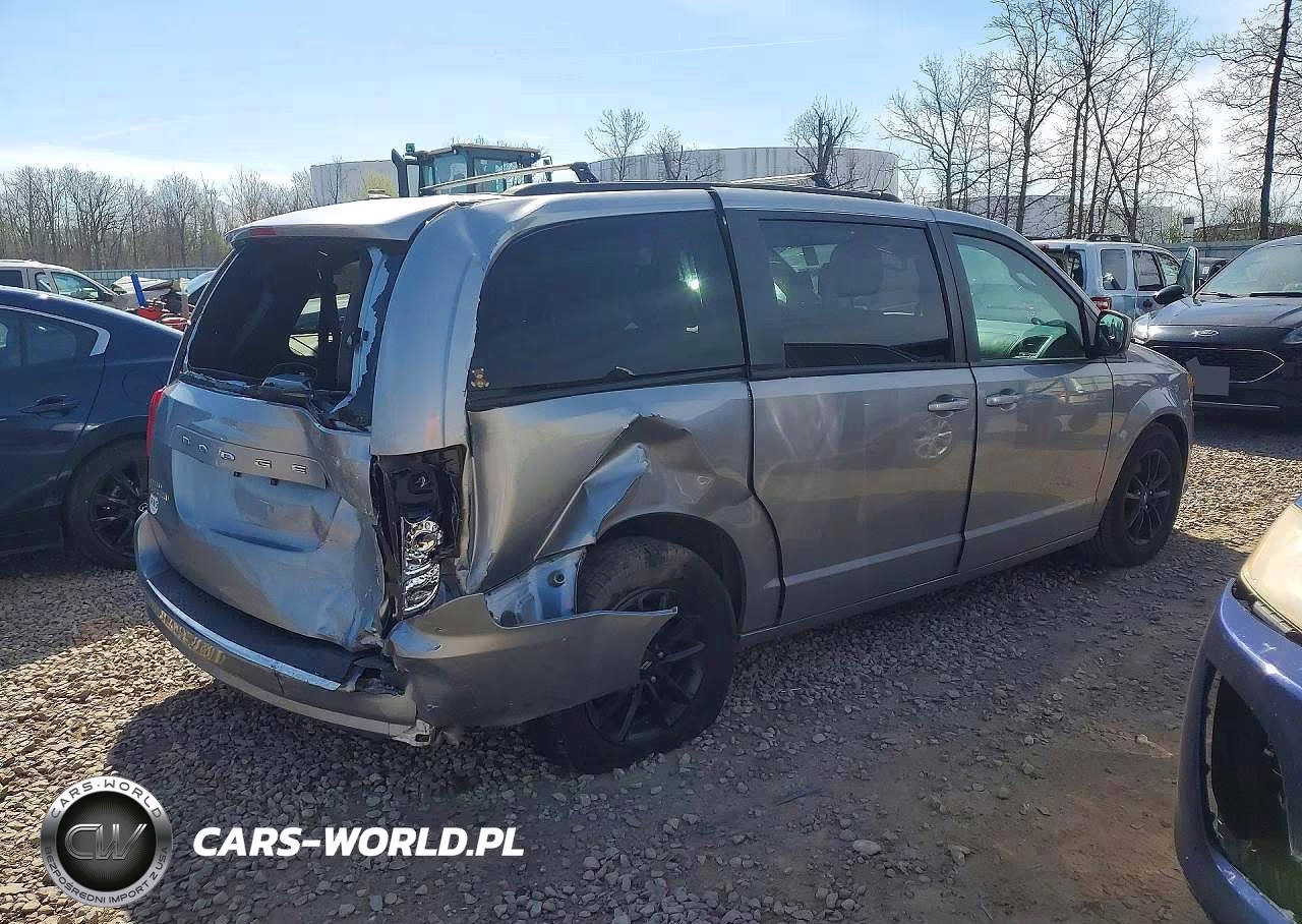 2019 Dodge Grand Caravan Gt VIN:2C4RDGEG5KR739528 - 3