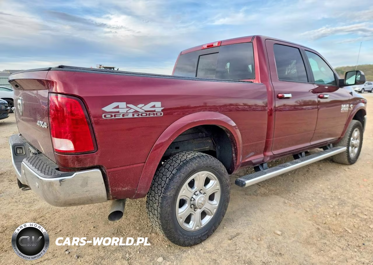 2017 Ram 2500 Slt VIN:3C6UR5DL2HG588247 - 3
