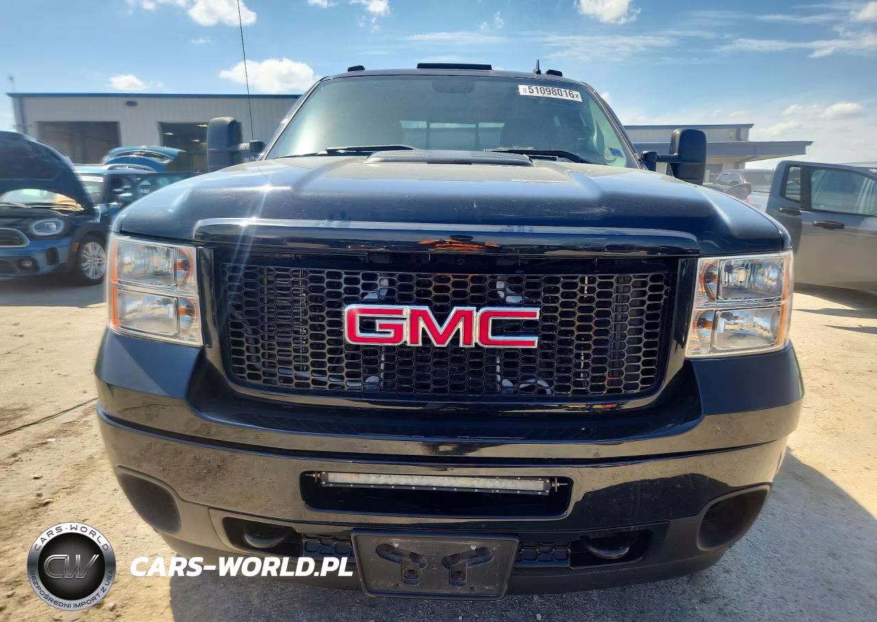 2012 GMC Sierra K2500 Denali VIN:1GT125E82CF136612 - 5