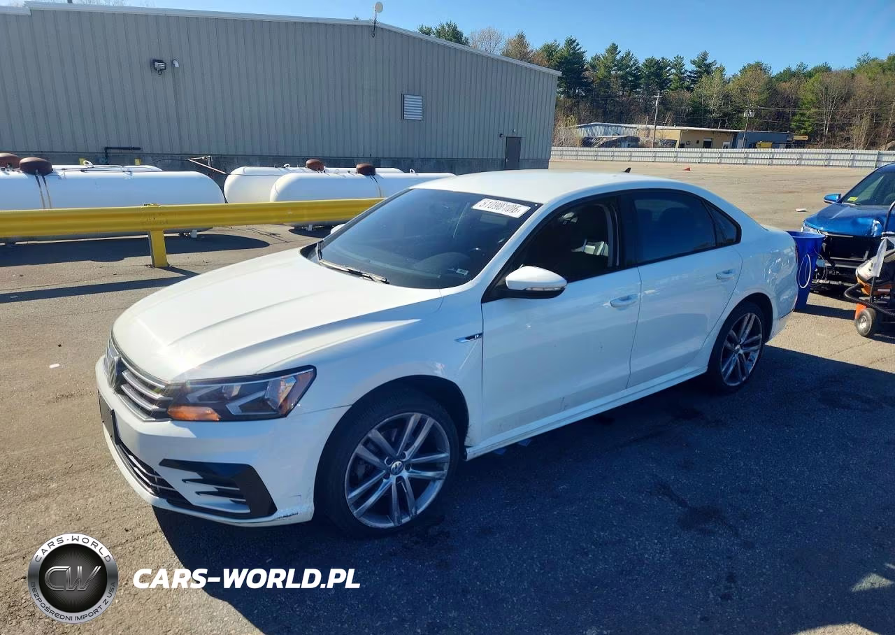 2018 Volkswagen Passat S – zdjęcie 1 z 12