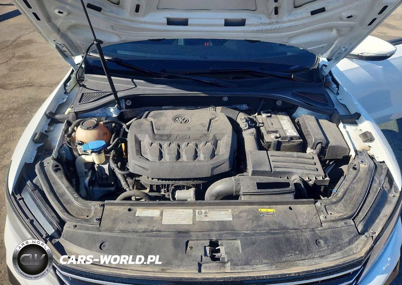 2018 Volkswagen Passat S VIN:1VWAA7A31JC032312 - 11
