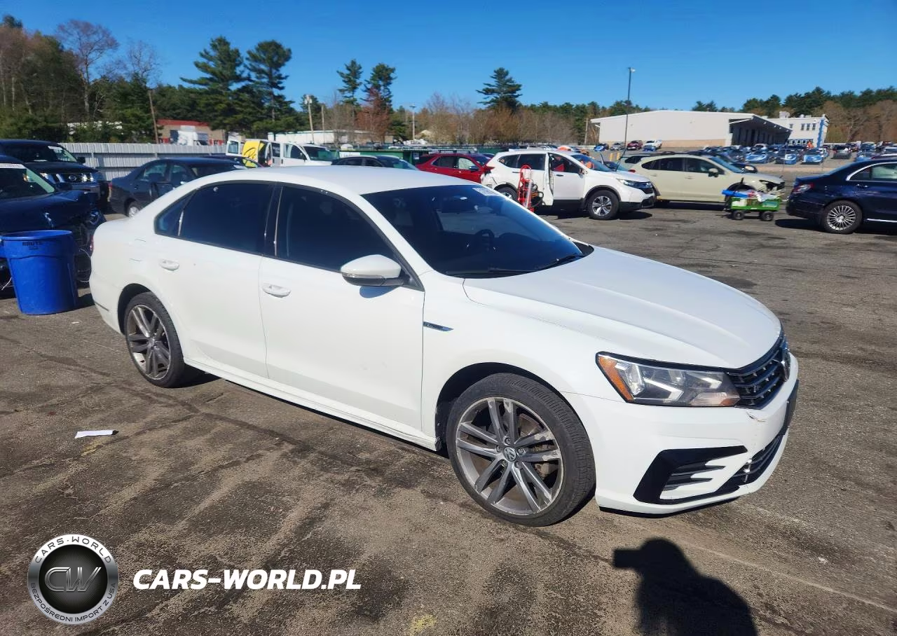 2018 Volkswagen Passat S VIN:1VWAA7A31JC032312 - 4