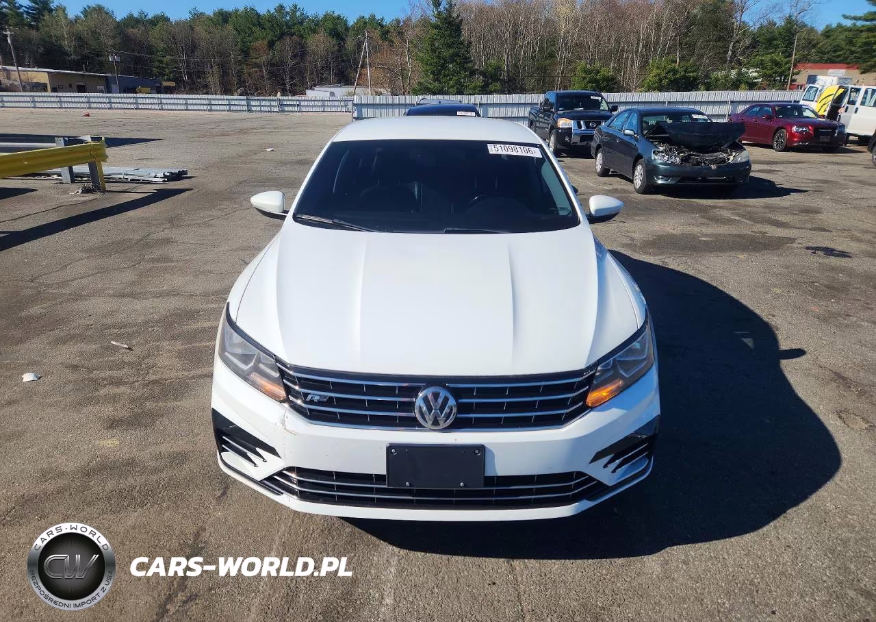 2018 Volkswagen Passat S VIN:1VWAA7A31JC032312 - 5