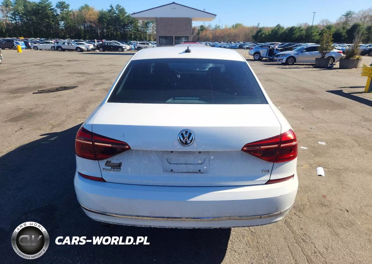 2018 Volkswagen Passat S VIN:1VWAA7A31JC032312 - 6
