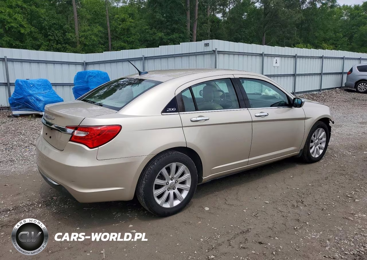 2013 Chrysler 200 Limited VIN:1C3CCBCG2DN650163 - 3