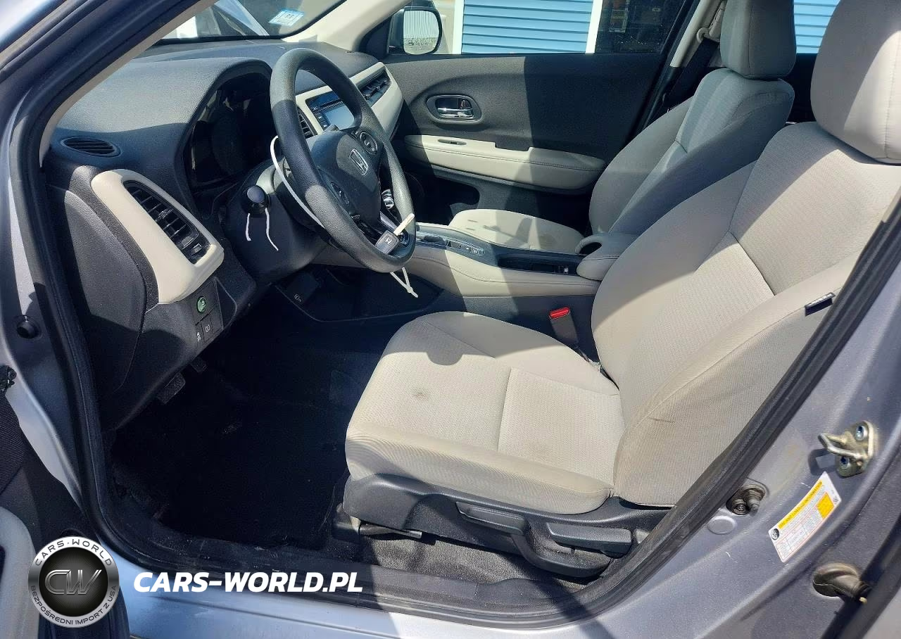 2020 Honda Hr-V Lx VIN:3CZRU6H39LM707283 - 7