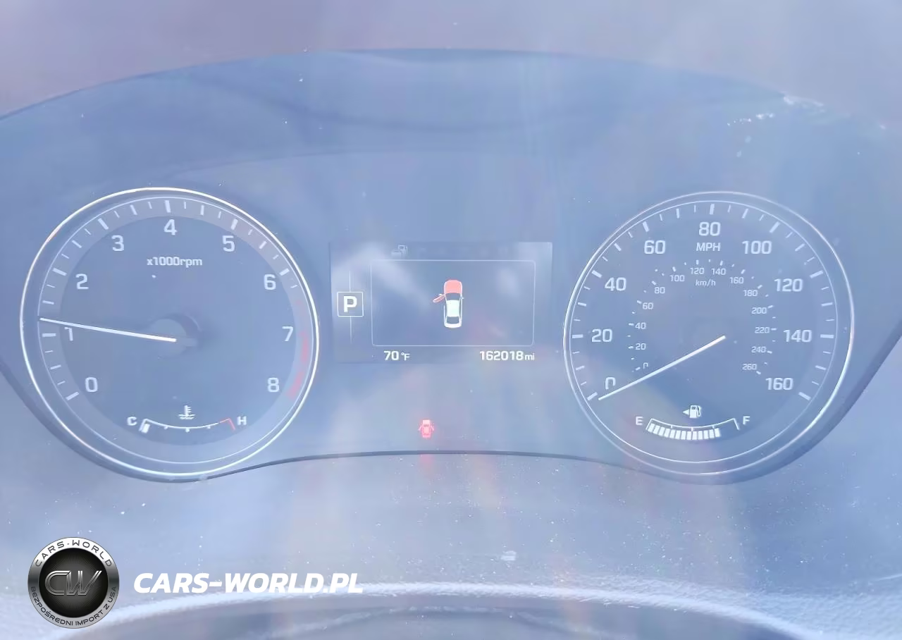 2017 Genesis G80 3.8 VIN:KMHGN4JE7HU207406 - 9
