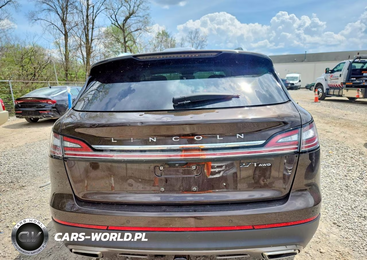 2020 Lincoln Nautilus Reserve VIN:2LMPJ8KP8LBL15491 - 6