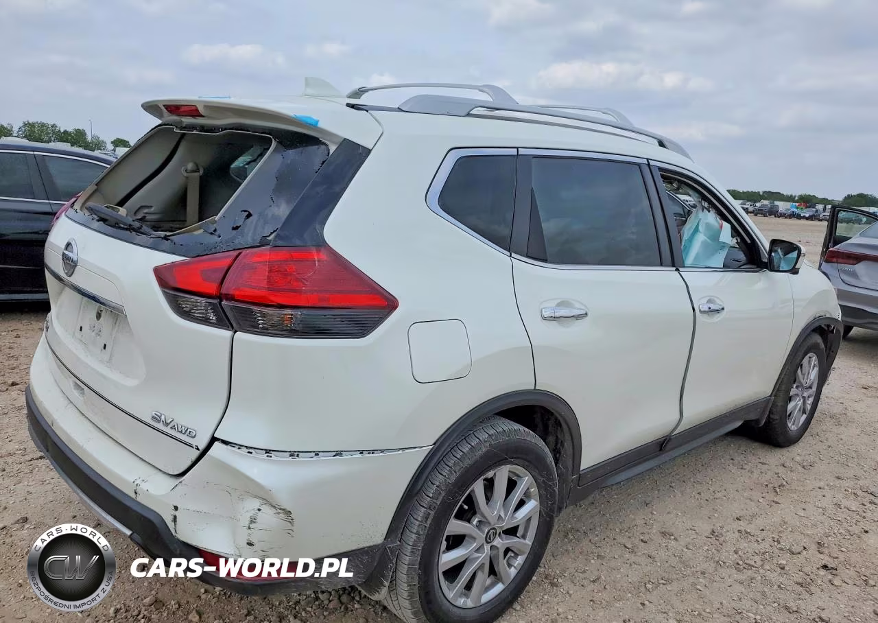 2017 Nissan Rogue S VIN:5N1AT2MM1HC776468 - 3