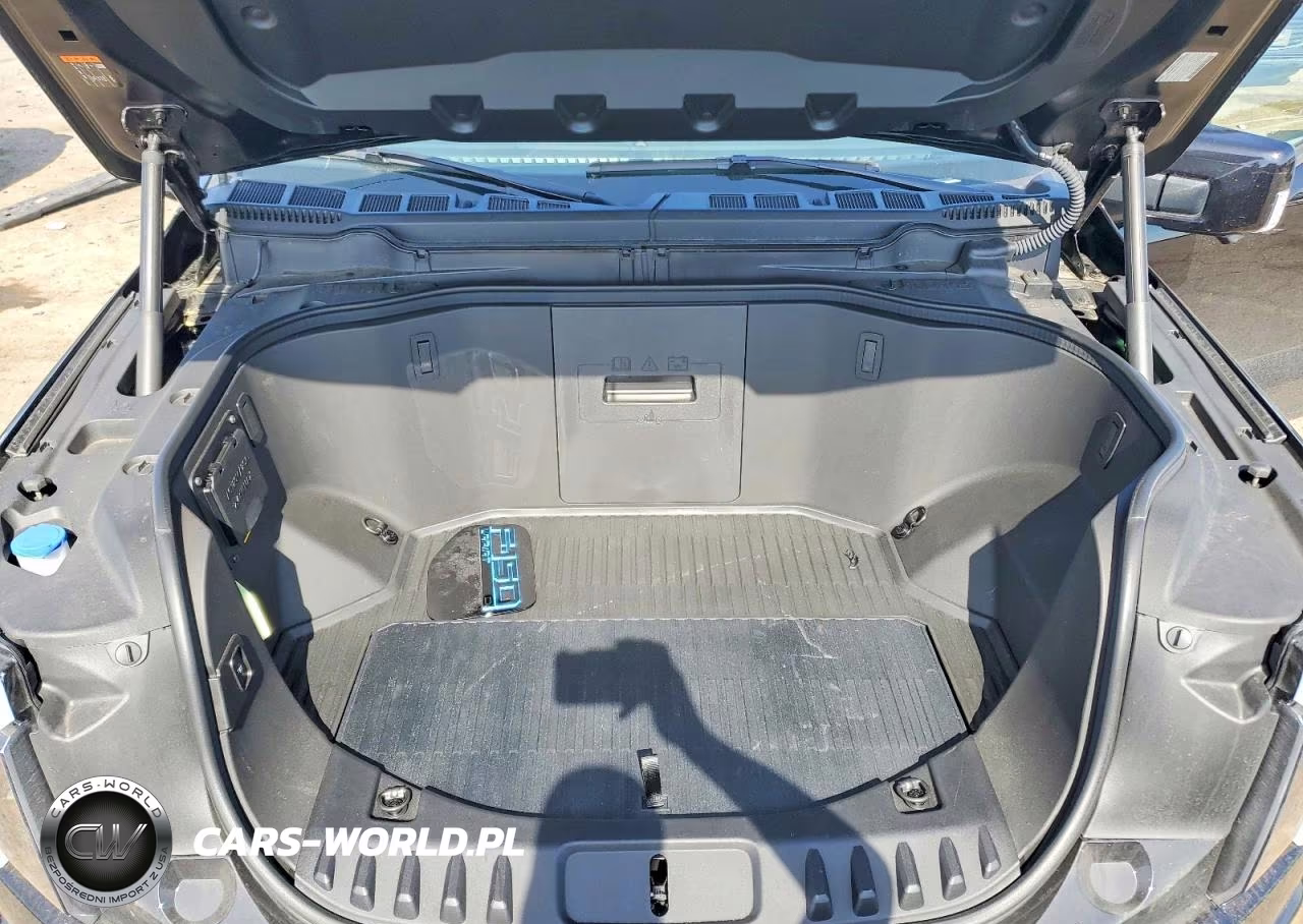 2025 Ford F150 Lightning Lariat VIN:1FT6W5L79SWG16326 - 11