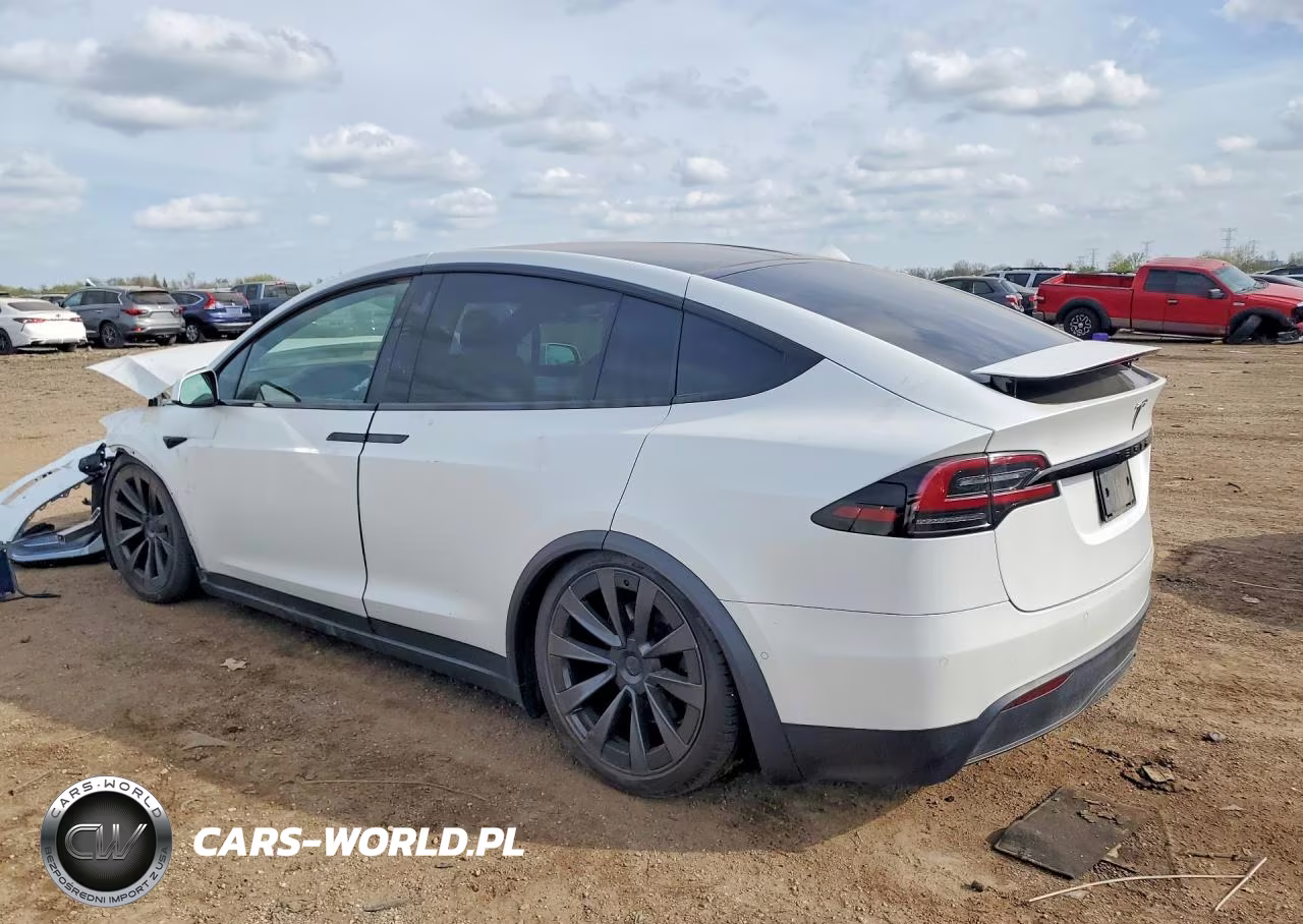 2022 Tesla Model X VIN:7SAXCBE66NF339890 - 2