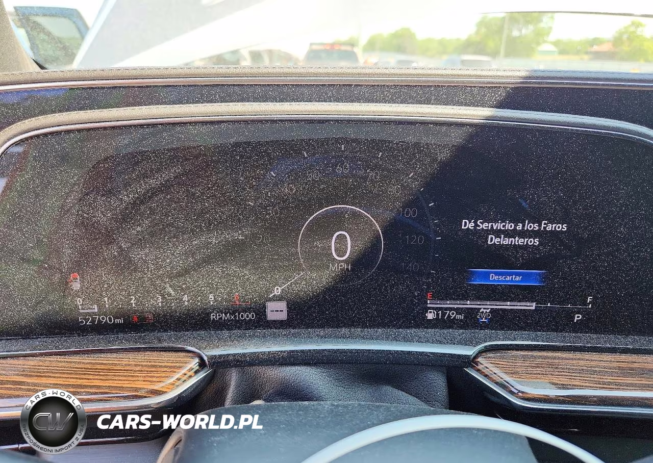 2022 Cadillac Escalade Luxury VIN:1GYS4AKL6NR110249 - 9