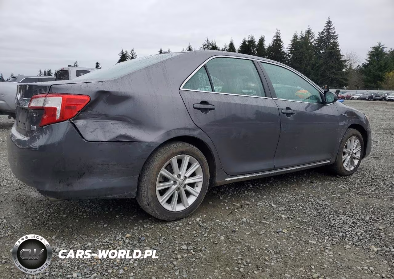 2014 Toyota Camry Hybrid VIN:4T1BD1FK1EU128853 - 3