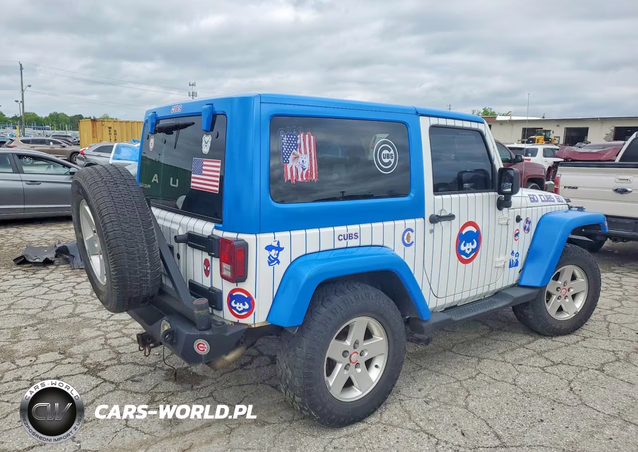 2011 Jeep Wrangler Sport VIN:1J4AA2D18BL557685 - 3