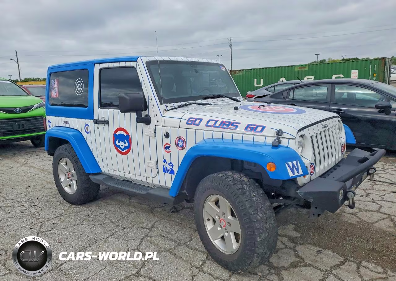 2011 Jeep Wrangler Sport VIN:1J4AA2D18BL557685 - 4