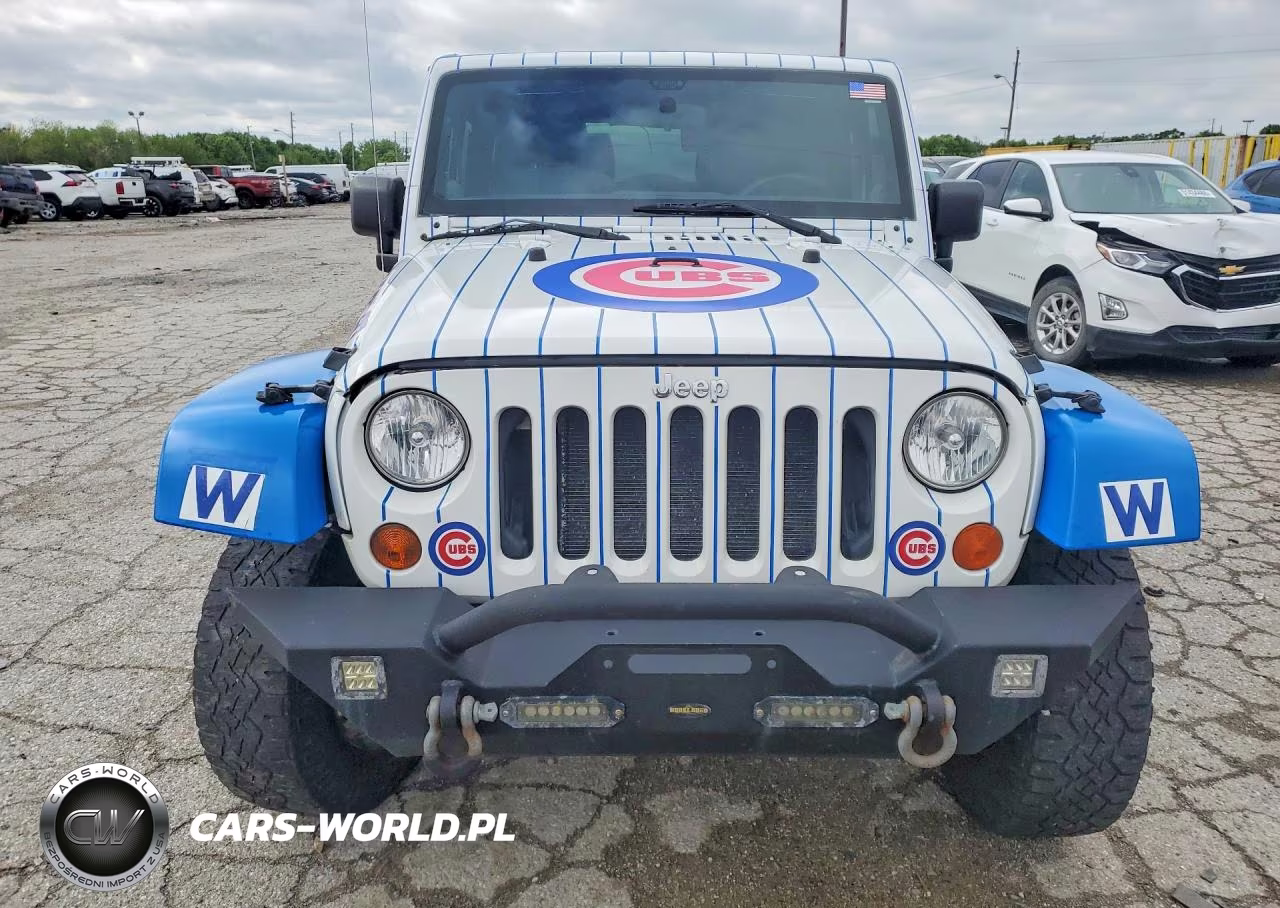 2011 Jeep Wrangler Sport VIN:1J4AA2D18BL557685 - 5