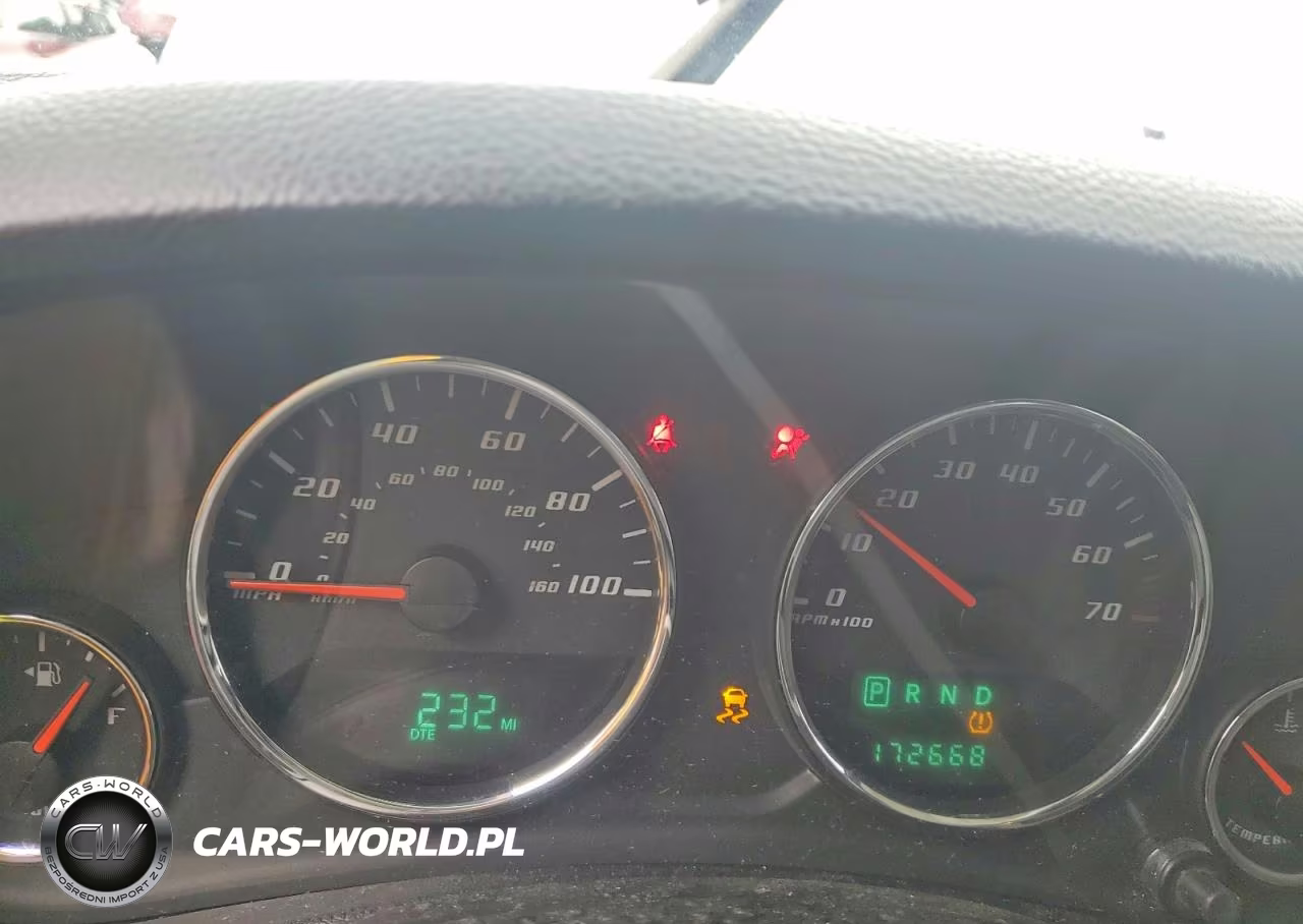 2011 Jeep Wrangler Sport VIN:1J4AA2D18BL557685 - 9