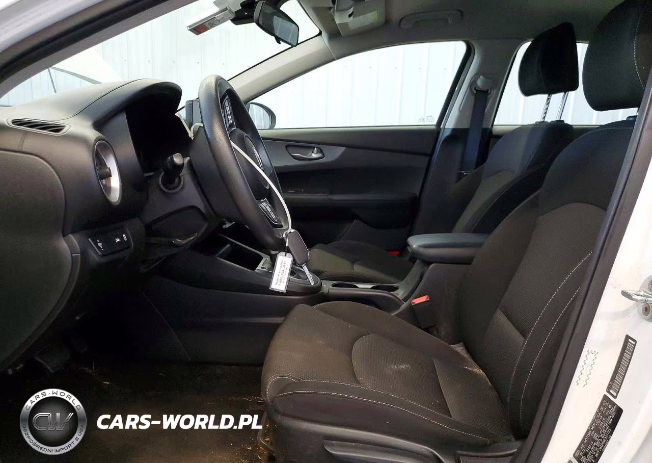 2021 Kia Forte Lxs VIN:3KPF24AD6ME337735 - 7