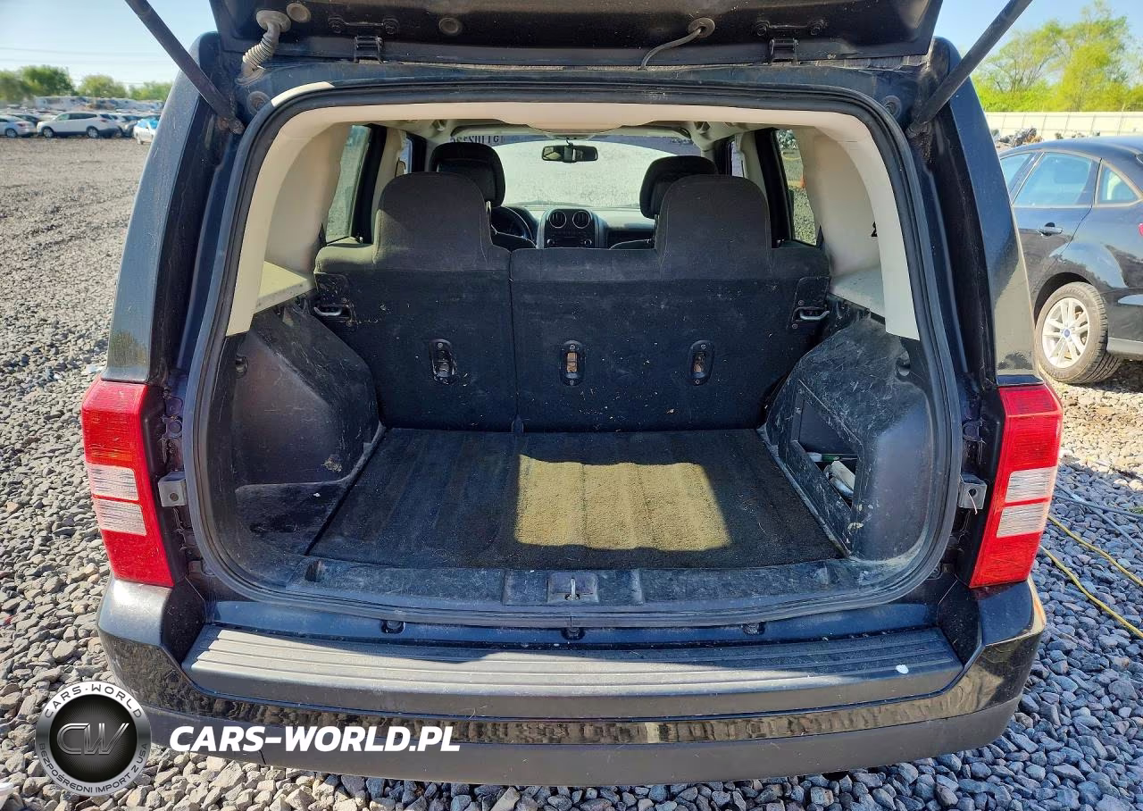 2016 Jeep Patriot Sport VIN:1C4NJPBA3GD783593 - 6