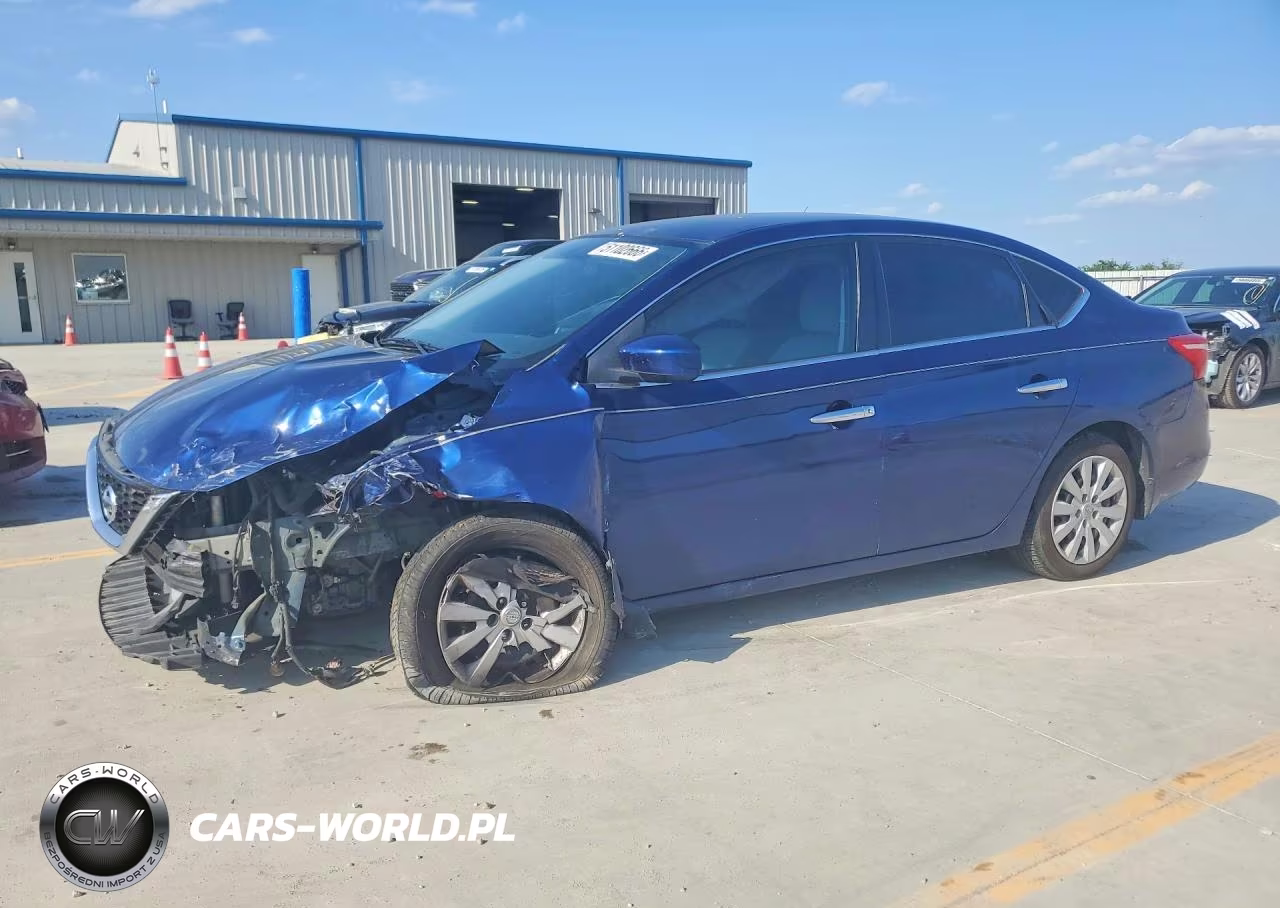 2017 Nissan Sentra S – zdjęcie 1 z 13