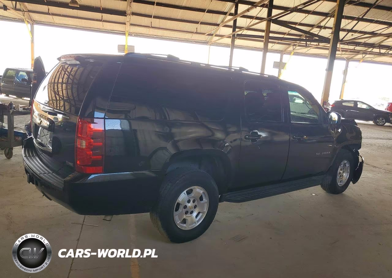 2011 Chevrolet Suburban C1500 Ls VIN:1GNSCHE09BR123101 - 3