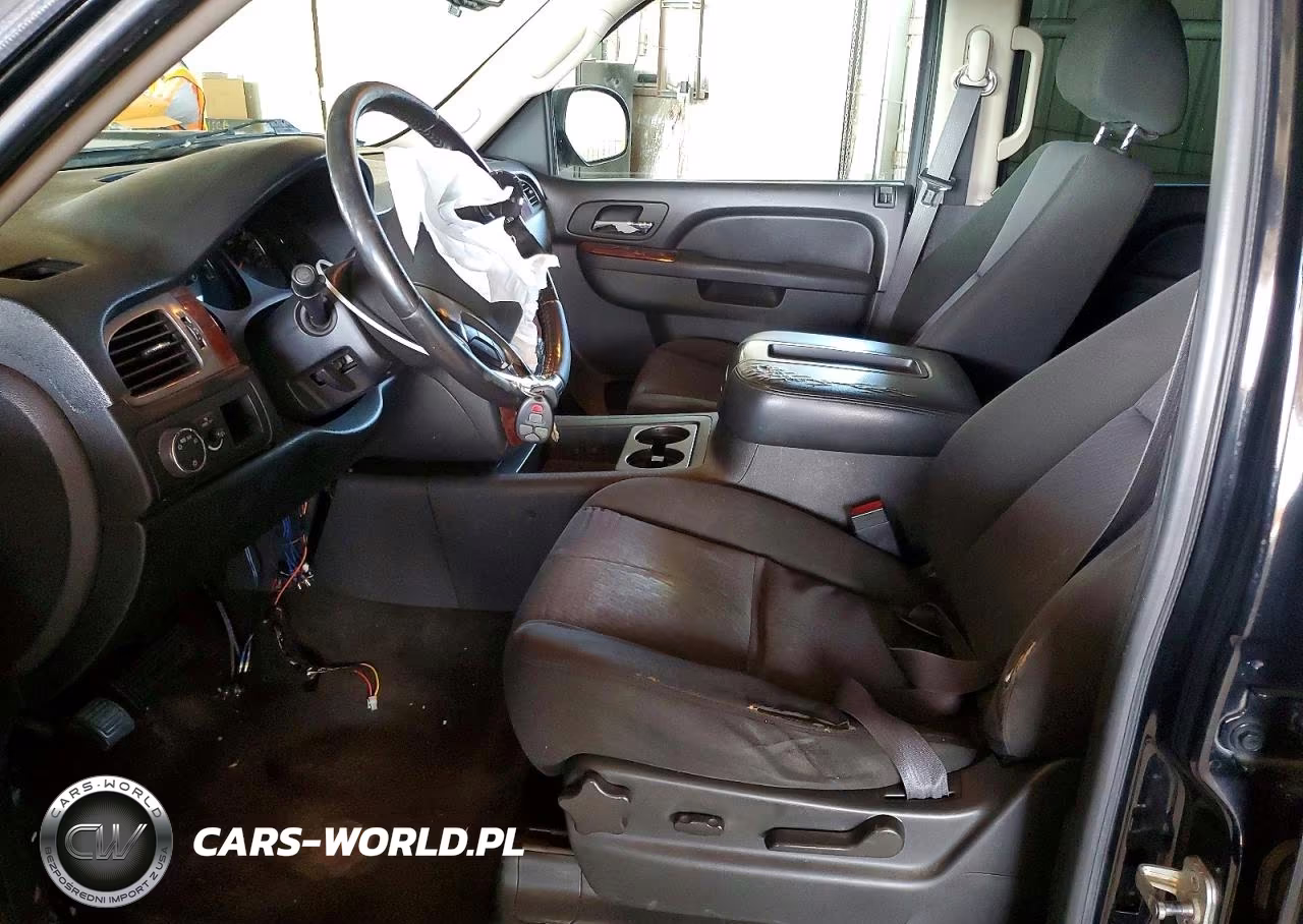 2011 Chevrolet Suburban C1500 Ls VIN:1GNSCHE09BR123101 - 7