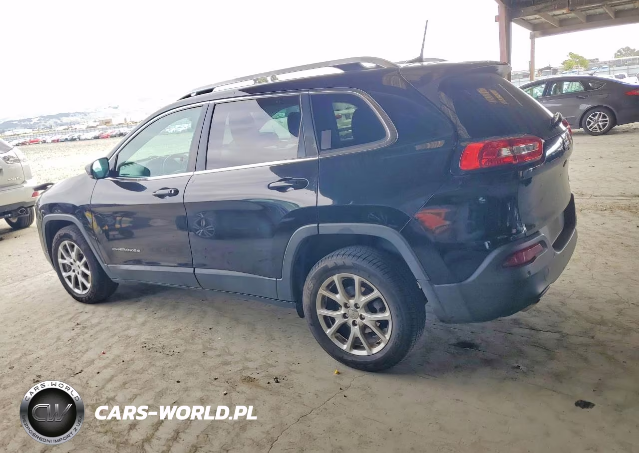 2017 Jeep Cherokee Latitude VIN:1C4PJLCB4HW640988 - 2