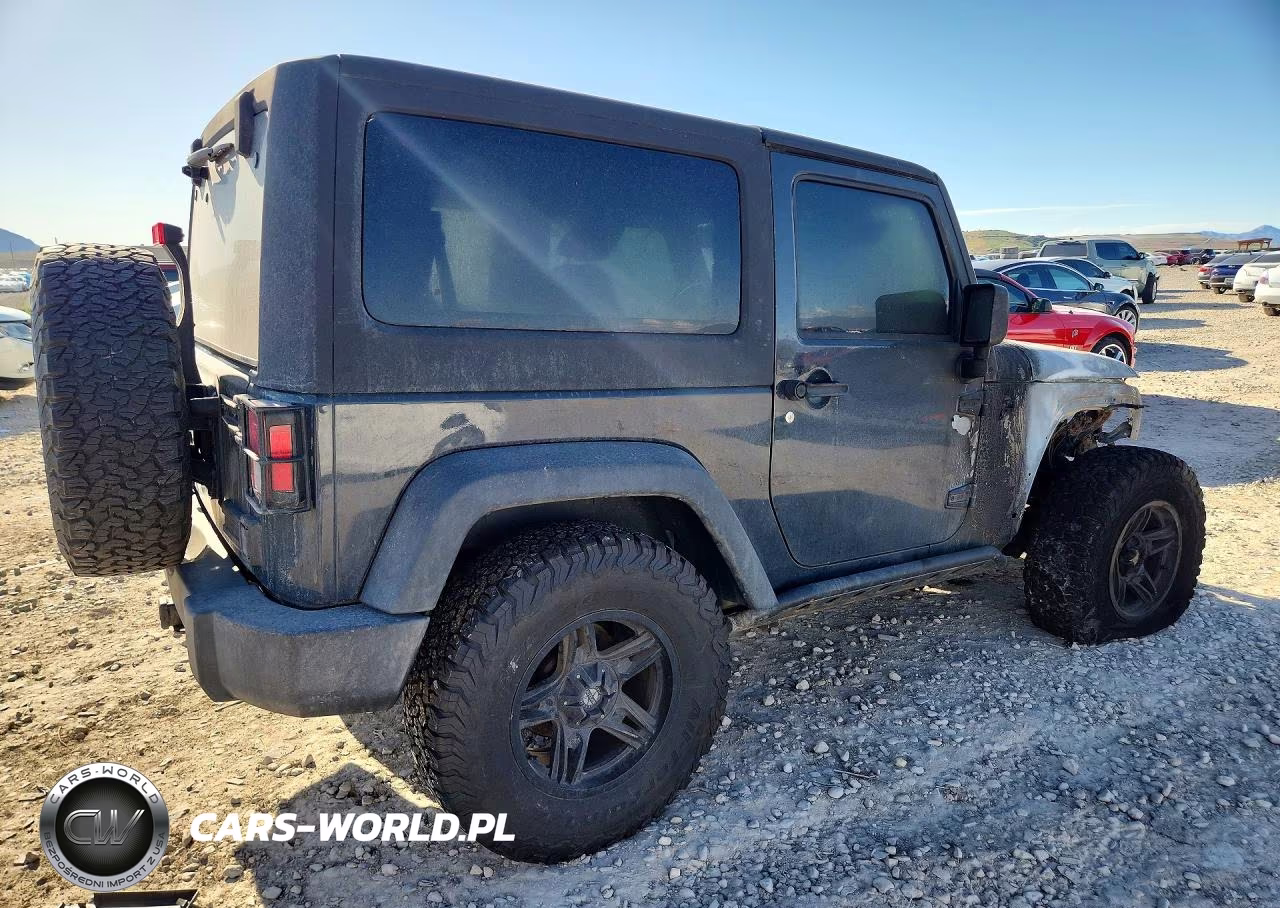 2016 Jeep Wrangler Sport VIN:1C4AJWAG7GL191005 - 3
