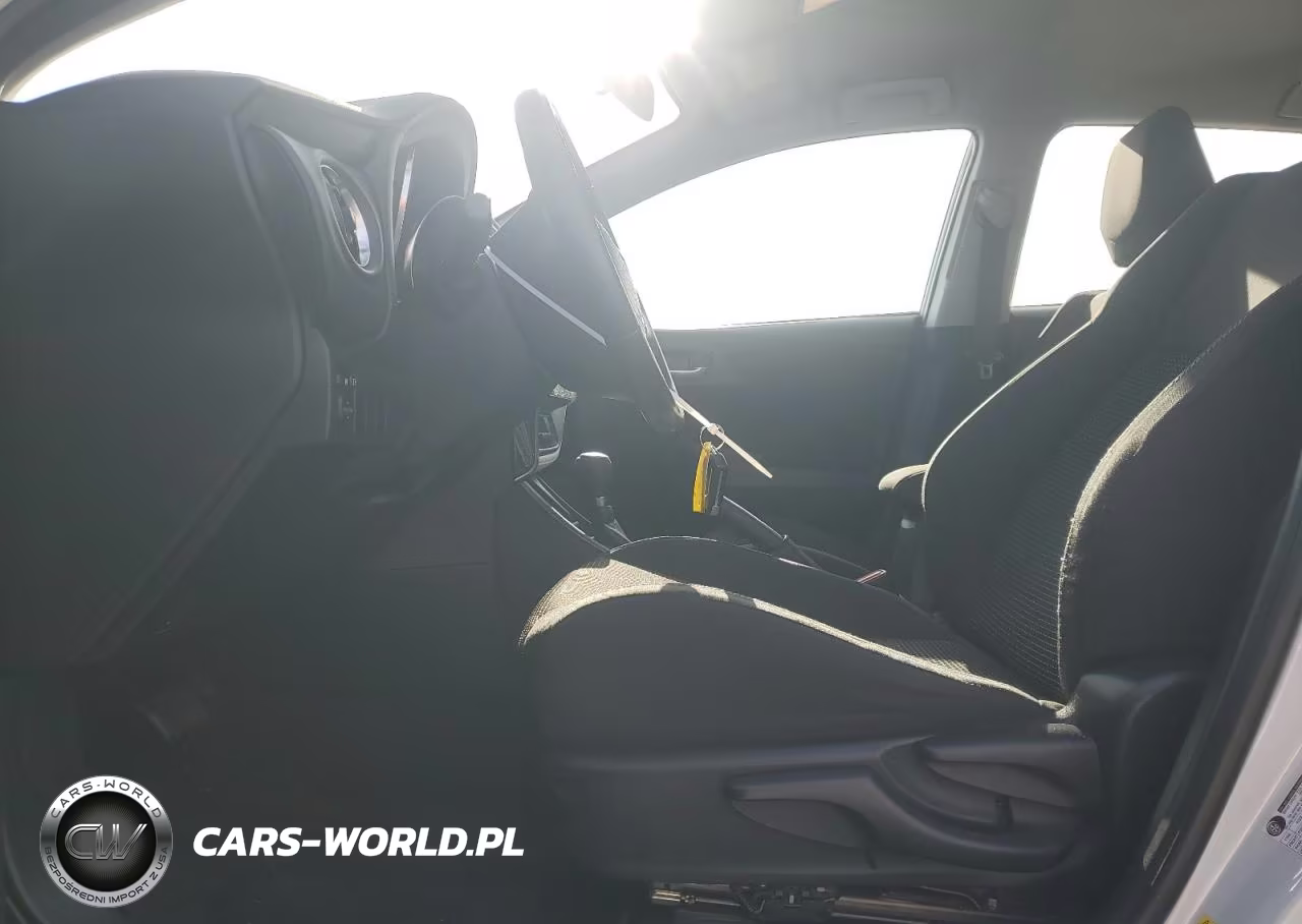 2016 Toyota Scion Im VIN:JTNKARJEXGJ506715 - 7