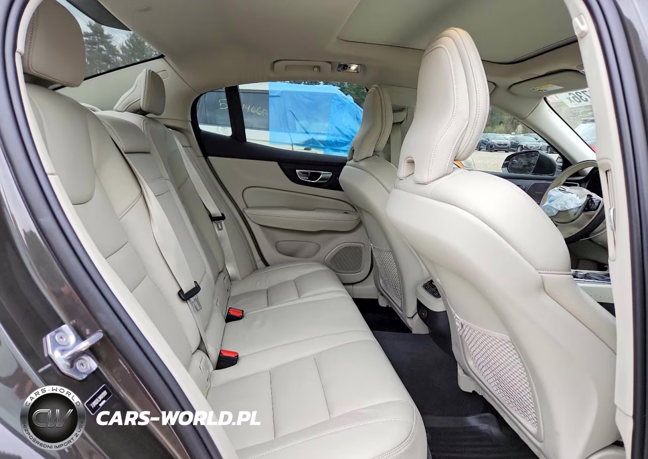 2021 Volvo S60 T5 Inscription VIN:7JR102TL9MG113191 - 10