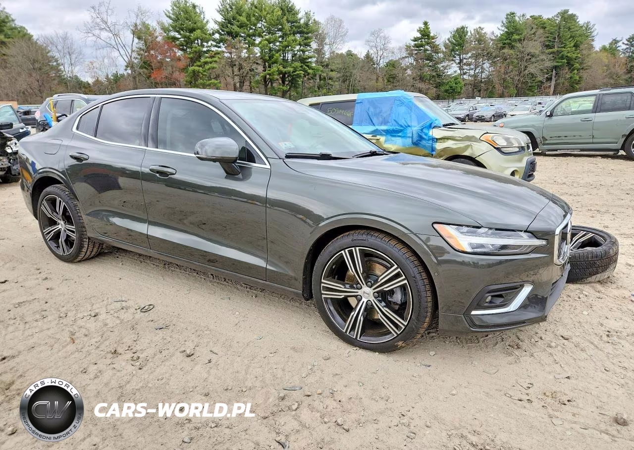 2021 Volvo S60 T5 Inscription VIN:7JR102TL9MG113191 - 4