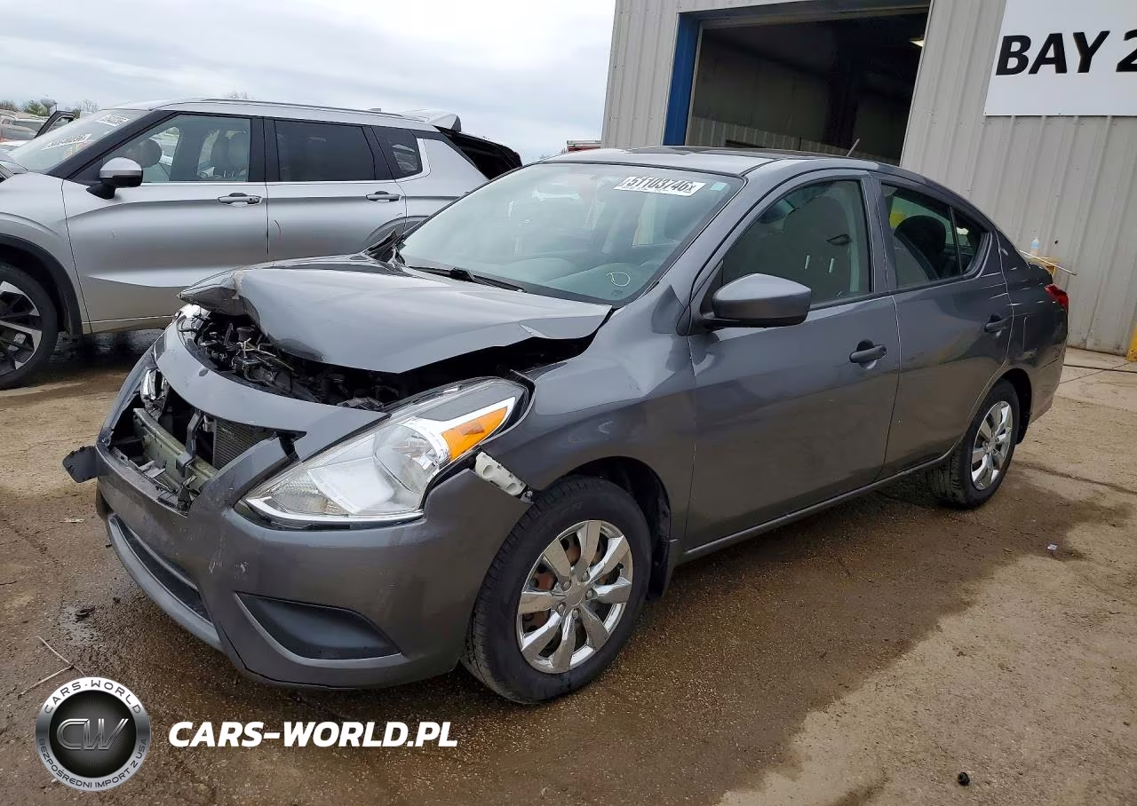 2018 Nissan Versa S