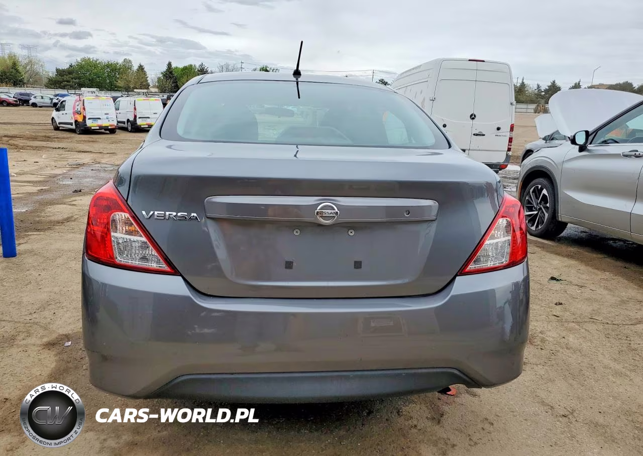2018 Nissan Versa S VIN:3N1CN7AP6JL807682 - 6