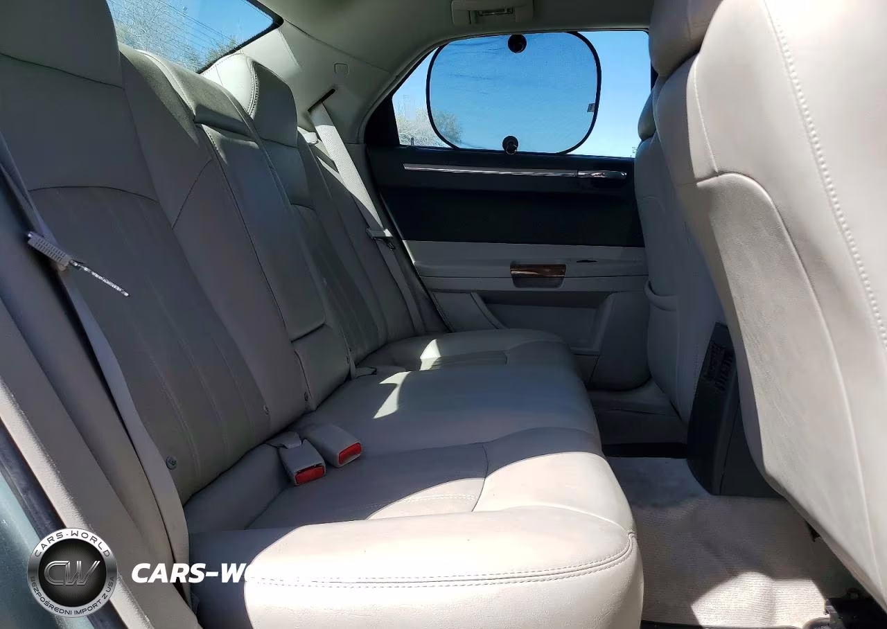 2006 Chrysler 300C VIN:2C3LA63H66H159323 - 10