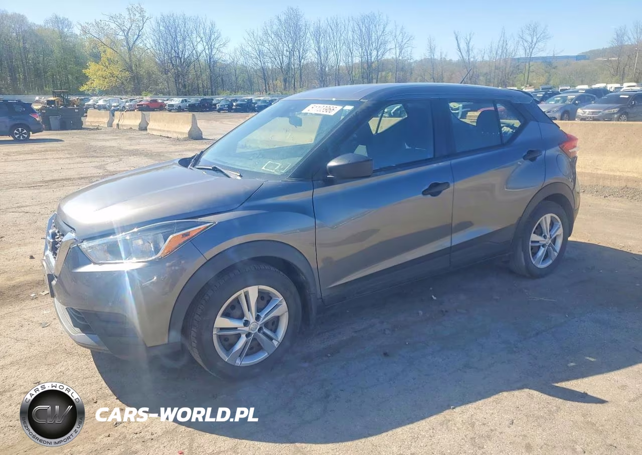 2020 Nissan Kicks S